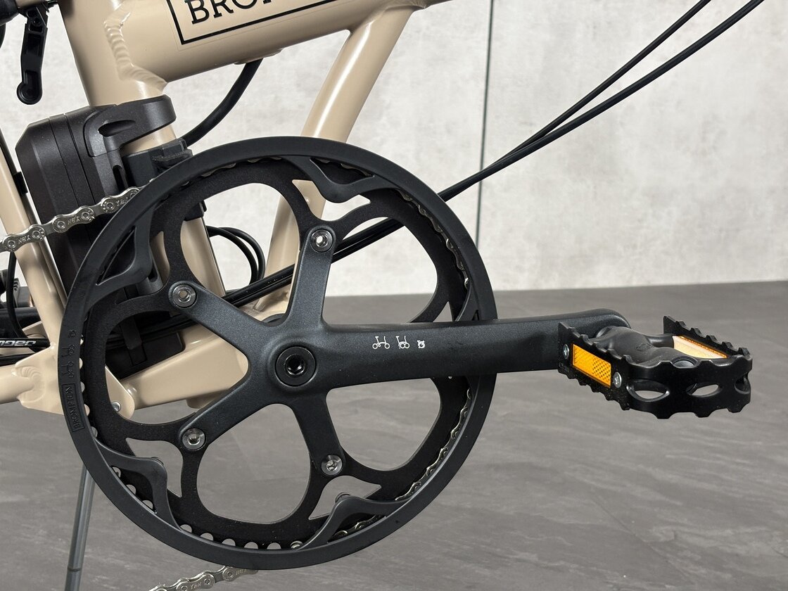 Elektryczny rower składany Brompton C-Line 4s Dune Sand