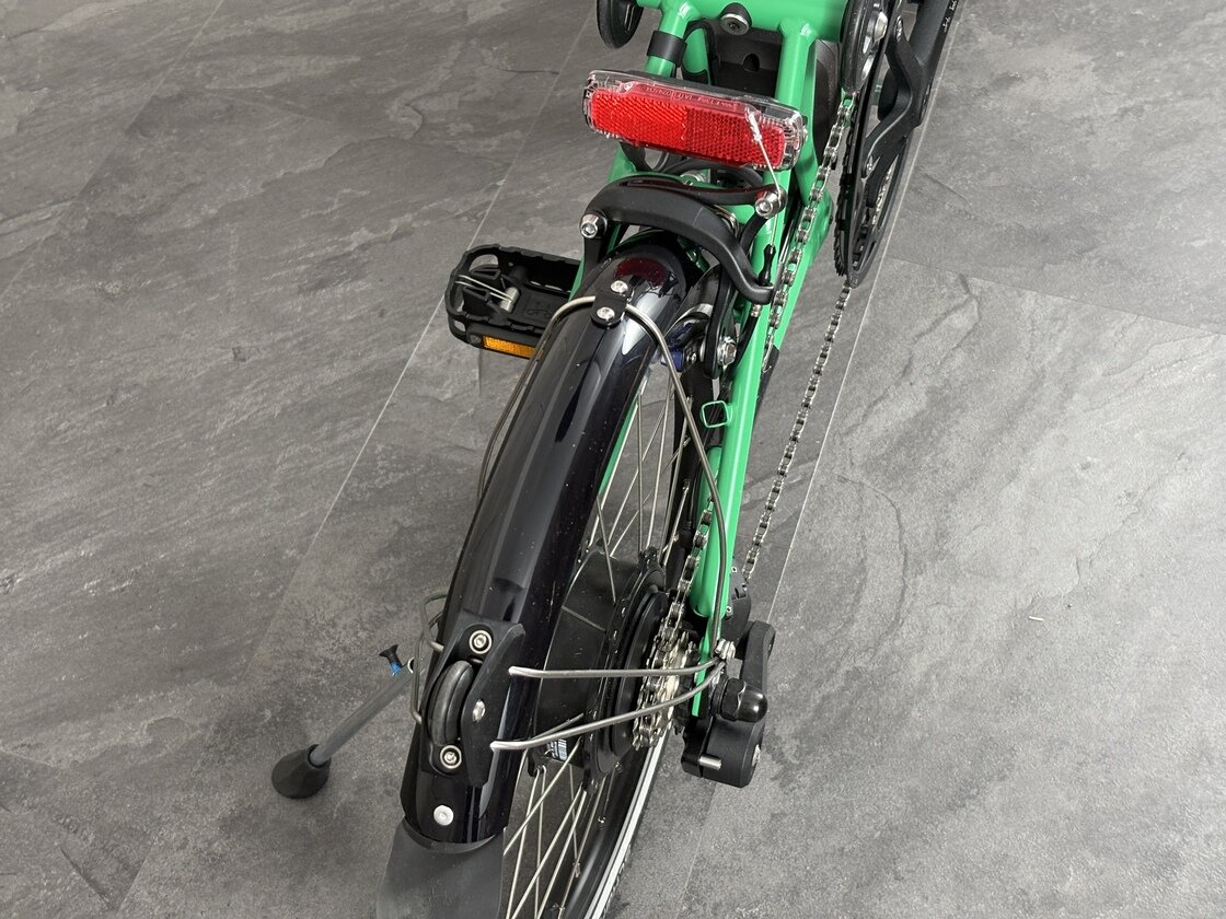 Elektryczny rower składany Brompton C-Line 4s Palm Green