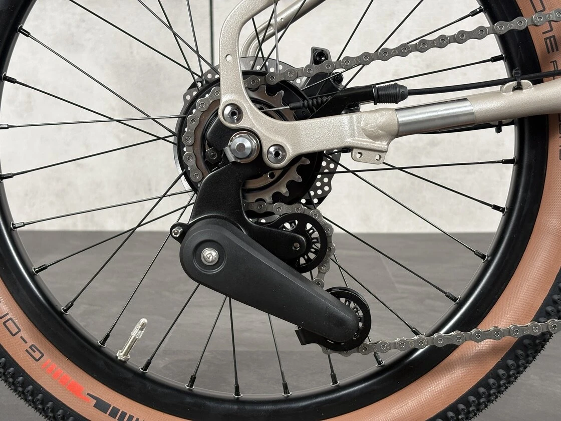 Elektryczny rower składany Brompton G-Line 8s Traildust White
