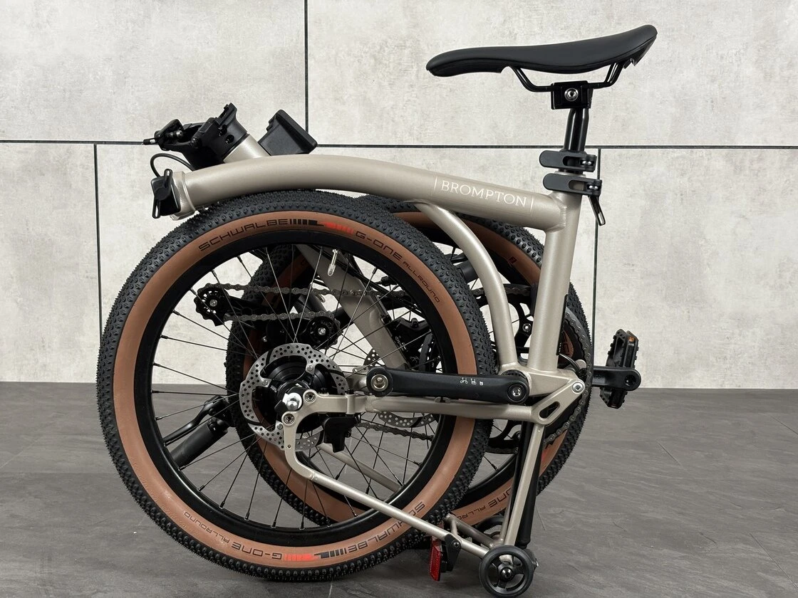 Elektryczny rower składany Brompton G-Line 8s Traildust White