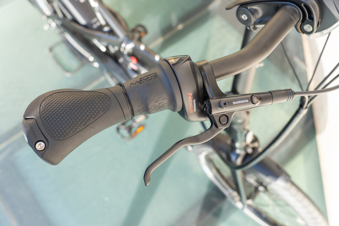 Elektryczny rower składany TERN Vektron P8i  Cosmic Black