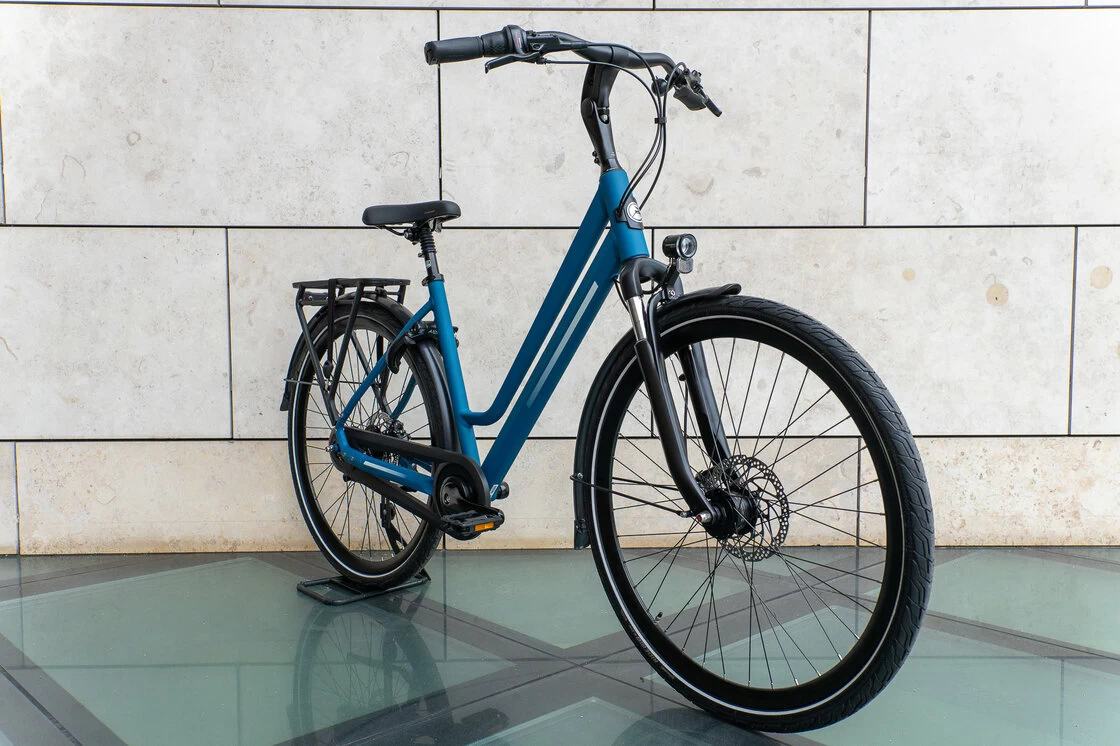 Gazelle Chamonix C7 Ink Blue (mat) 53