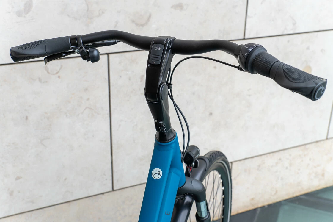 Gazelle Chamonix C7 Ink Blue (mat) 61