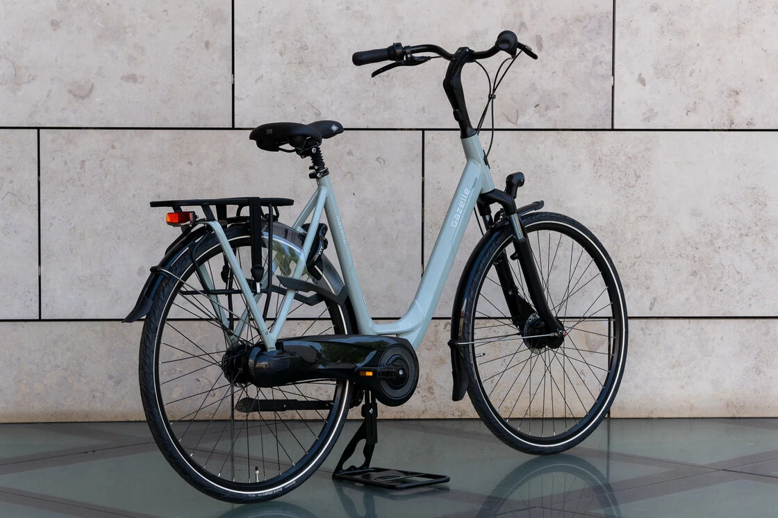 Gazelle Orange C7+