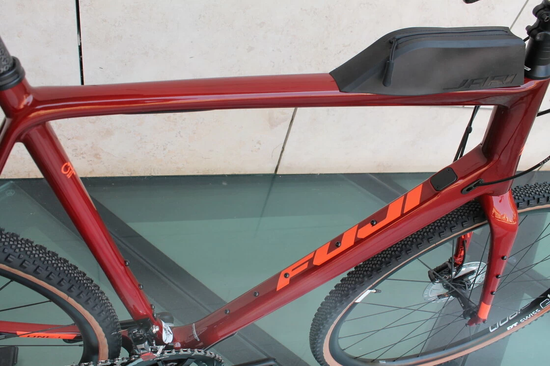 Gravel Fuji Jari 1.1 Carbon Sangria Red