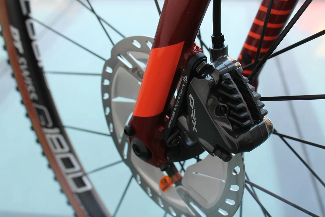 Gravel Fuji Jari 1.1 Carbon Sangria Red