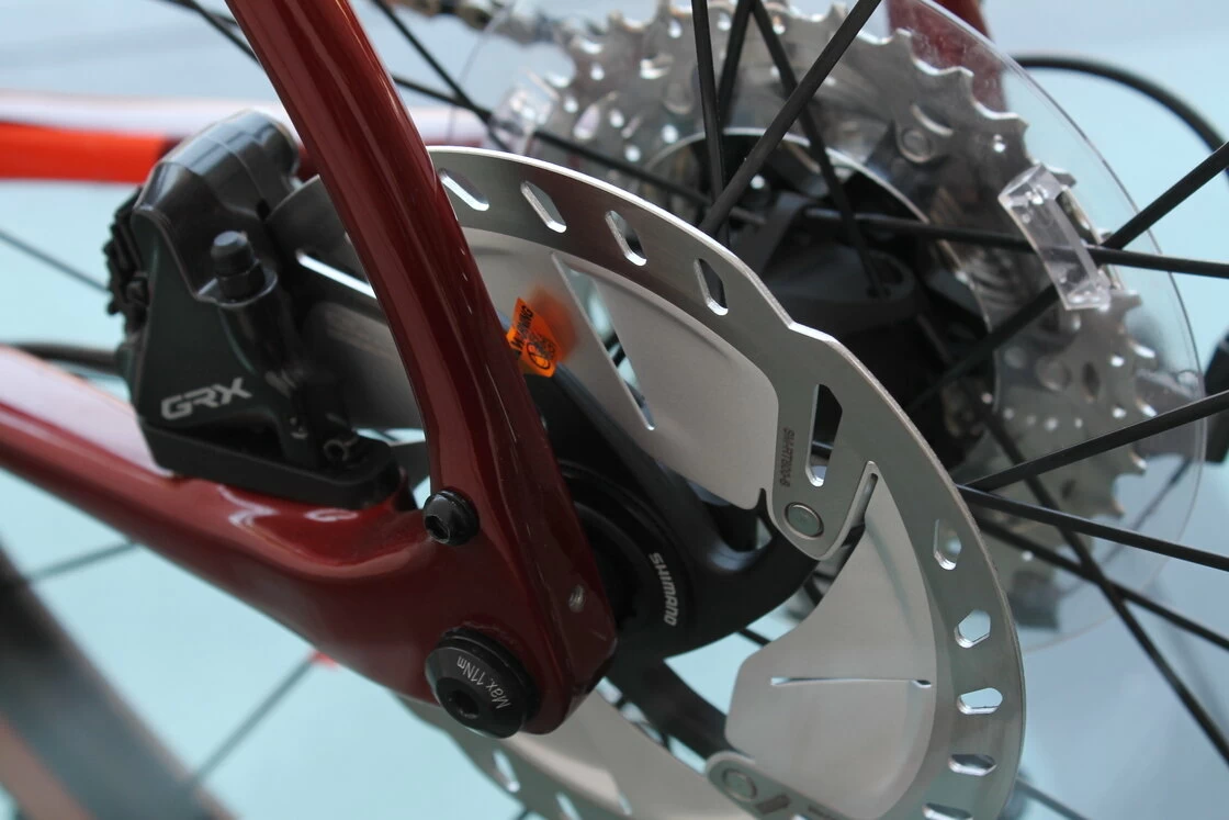 Gravel Fuji Jari 1.1 Carbon Sangria Red