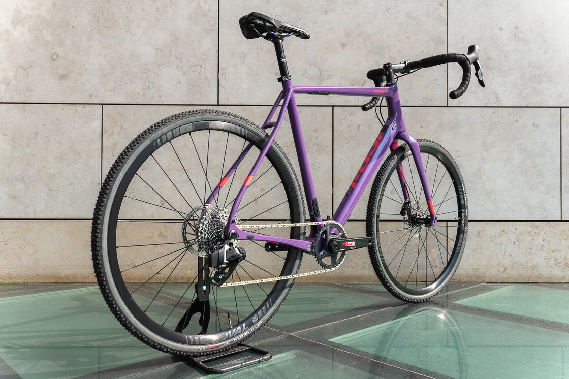 Gravel Fuji Jari Carbon CX