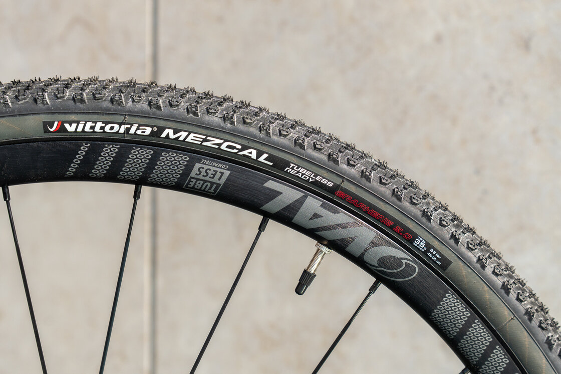 Gravel Fuji Jari Carbon CX