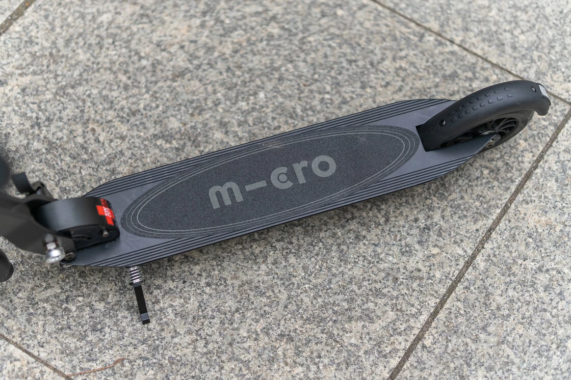 Hulajnoga dla dorosłych i młodzieży Micro Metropolitan Black