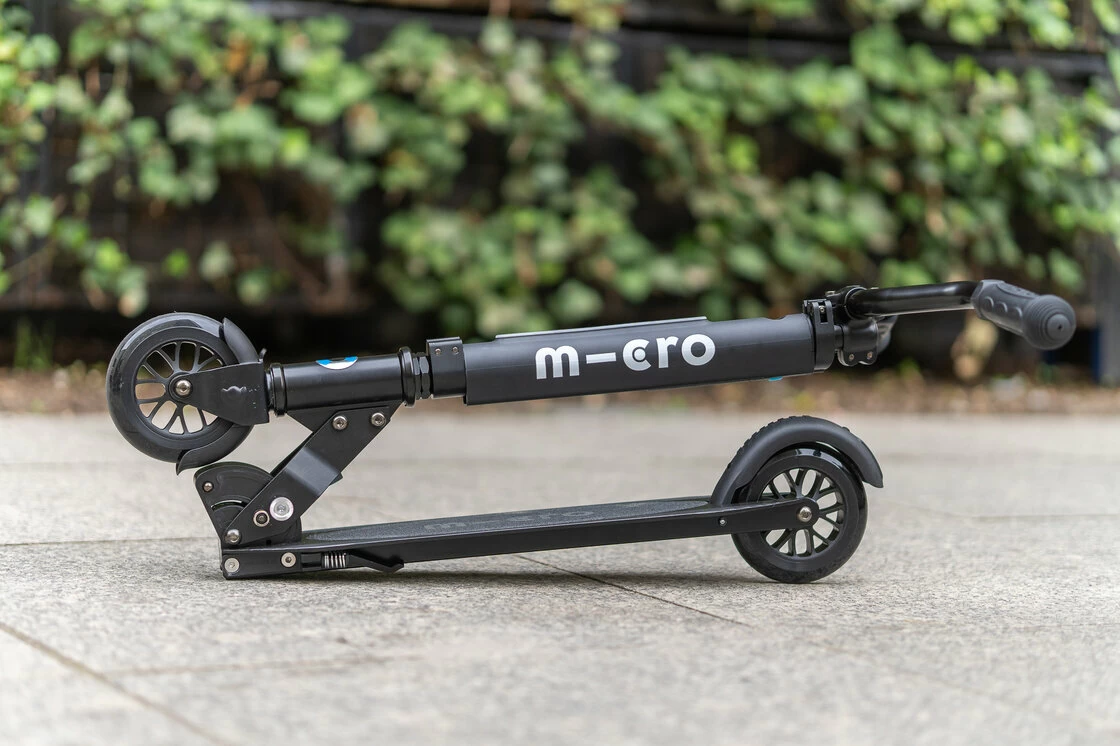 Hulajnoga dla dorosłych i młodzieży Micro Metropolitan Black