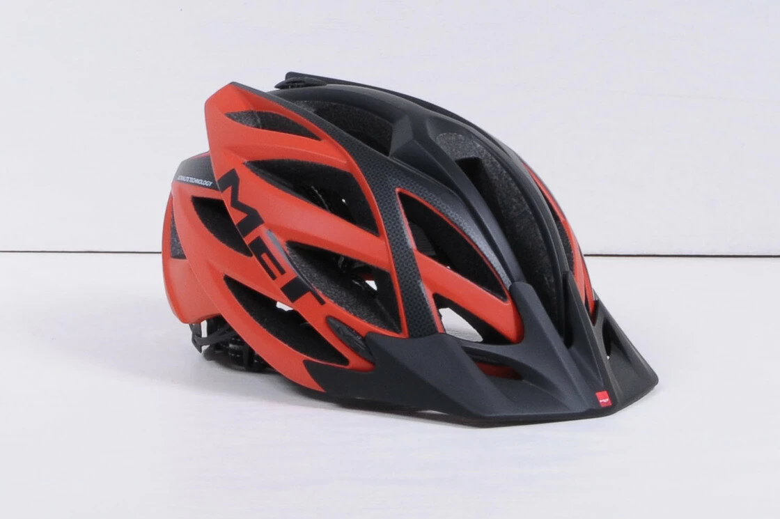 Kask MET Kaos UL Czerwony  Rozmiar: M