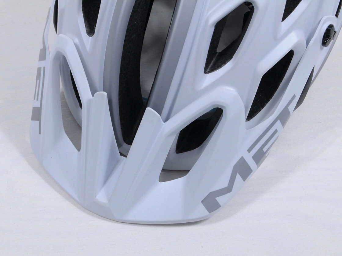 Kask rowerowy MET Lupo rozmiar M - biały