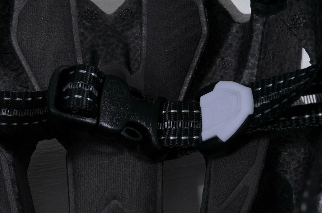 Kask rowerowy MET Lupo rozmiar M - biały