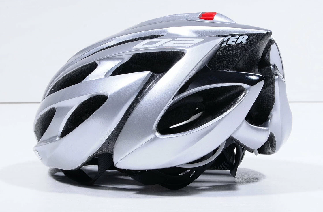 Kask szosowy LAZER O2 RD srebrny