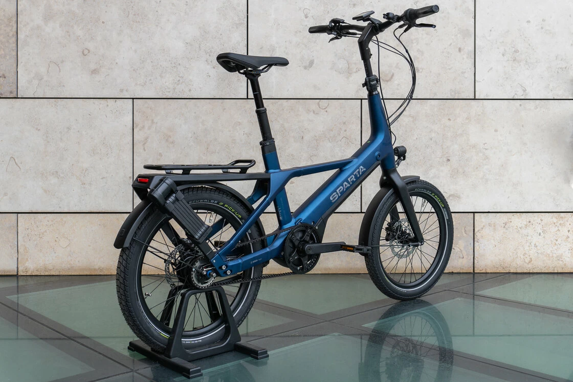 Kompaktowy rower elektryczny na pasku Sparta S-Compact Smart 500Wh 20" Navy Blue Mat