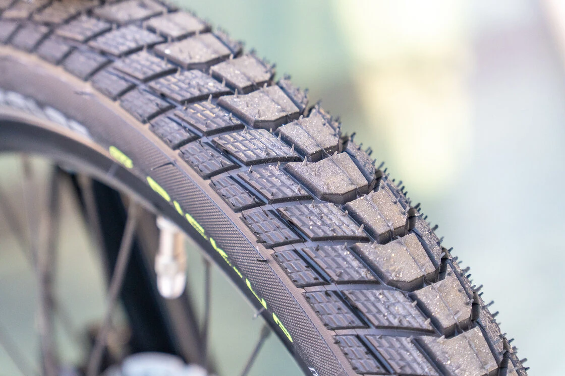 Kompaktowy rower elektryczny na pasku Sparta S-Compact Smart 500Wh 20" Olive Metallic