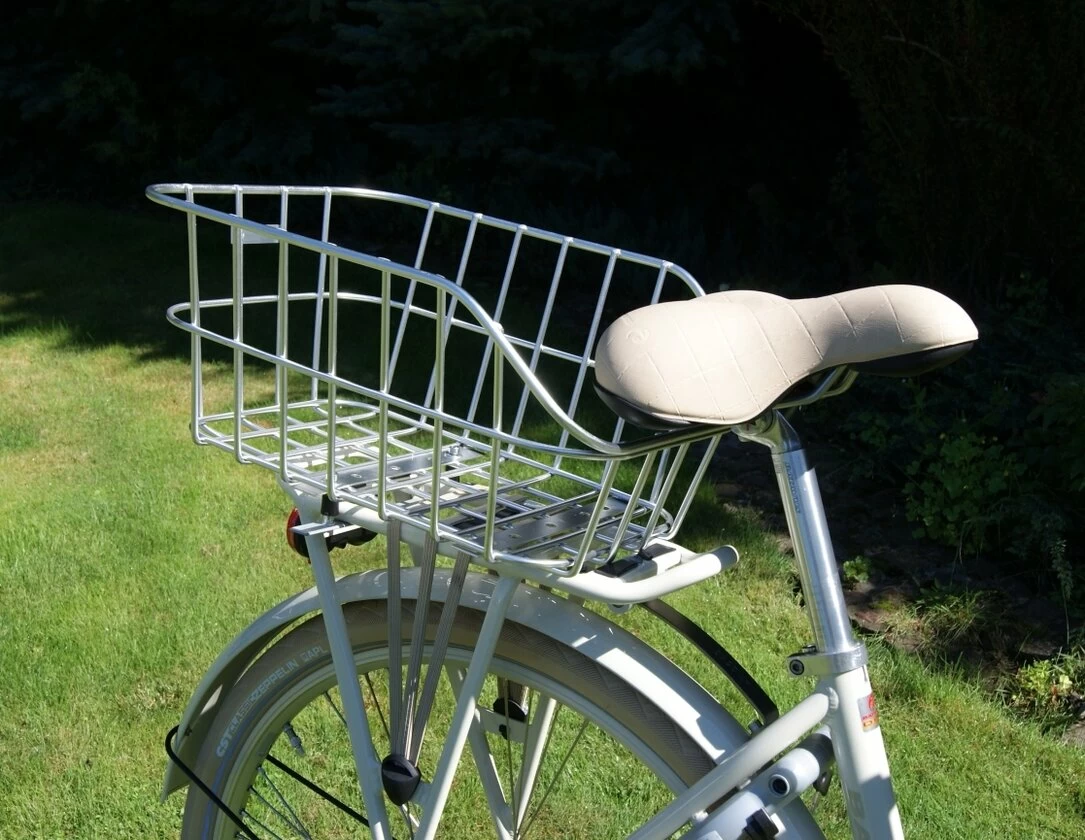 Koszyk rowerowy tylny Basil Cento Aluminiowy Czarny