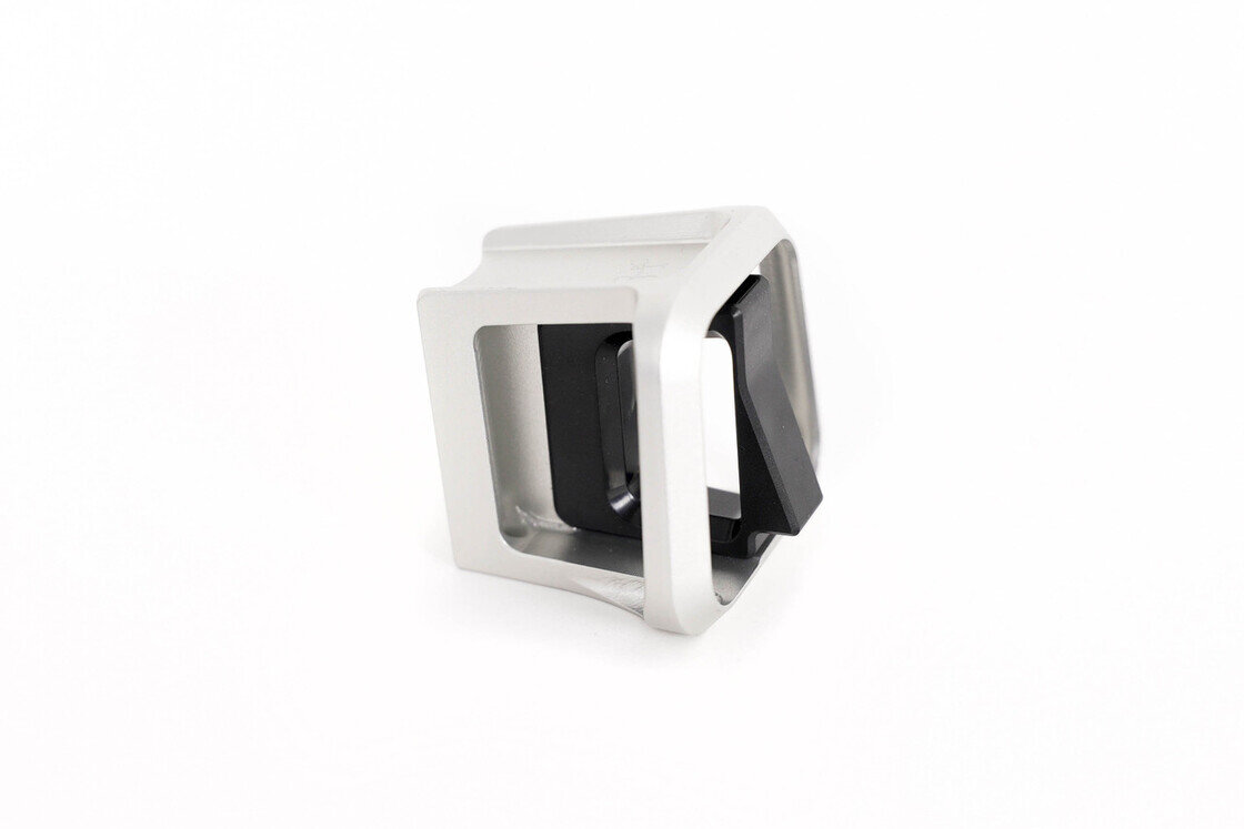 Kuty blok przedniego bagażnika Brompton ColourLab (Front Carrier Block) Srebrny