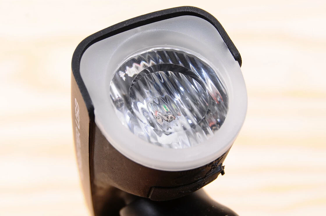 Lampka przednia Sigma Roadster USB