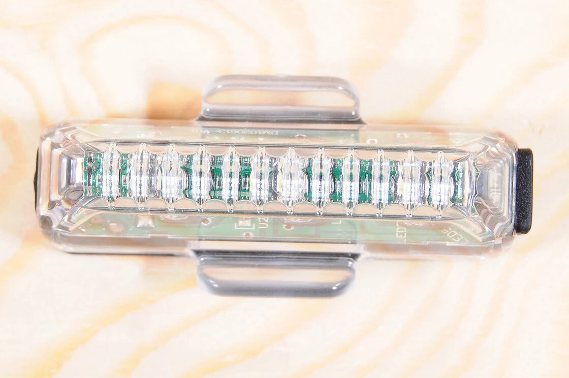 Lampka przednia Topeak WhiteLite Aero LED USB