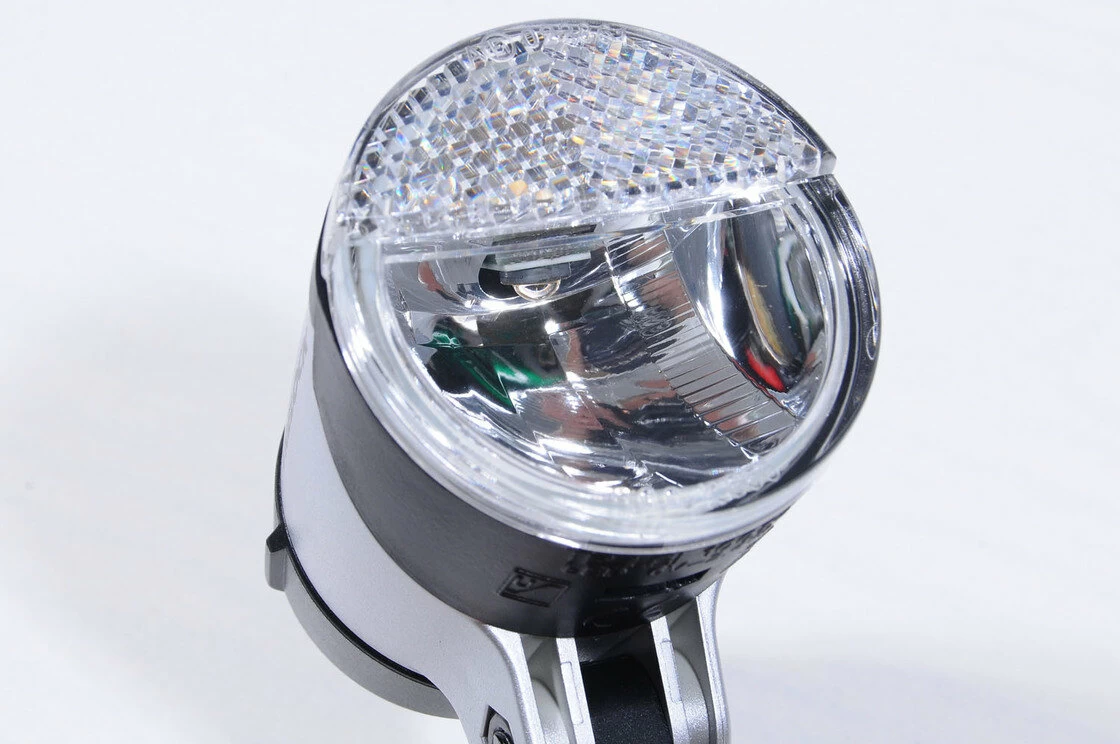 Lampka przednia Trelock LS 882