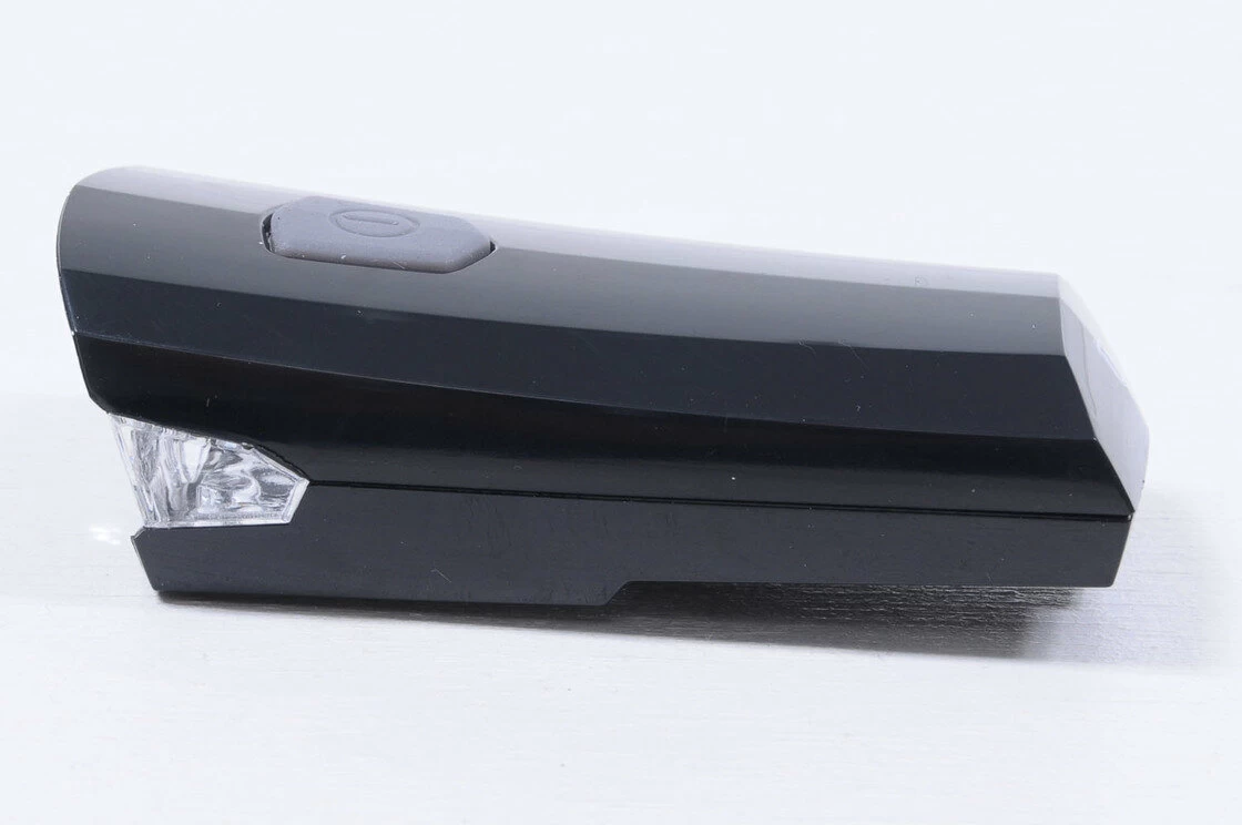 Lampka przednia UNION UN-160 USB