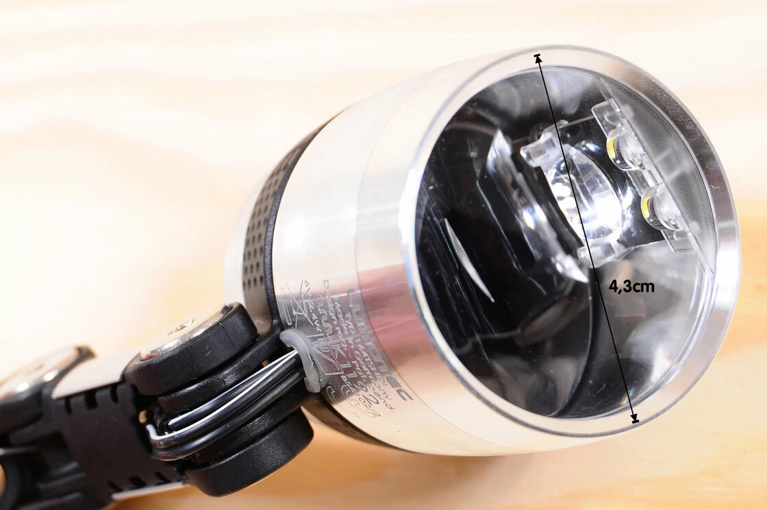 Lampka rowerowa Busch & Muller LUMOTEC IQ-X 100 LUX