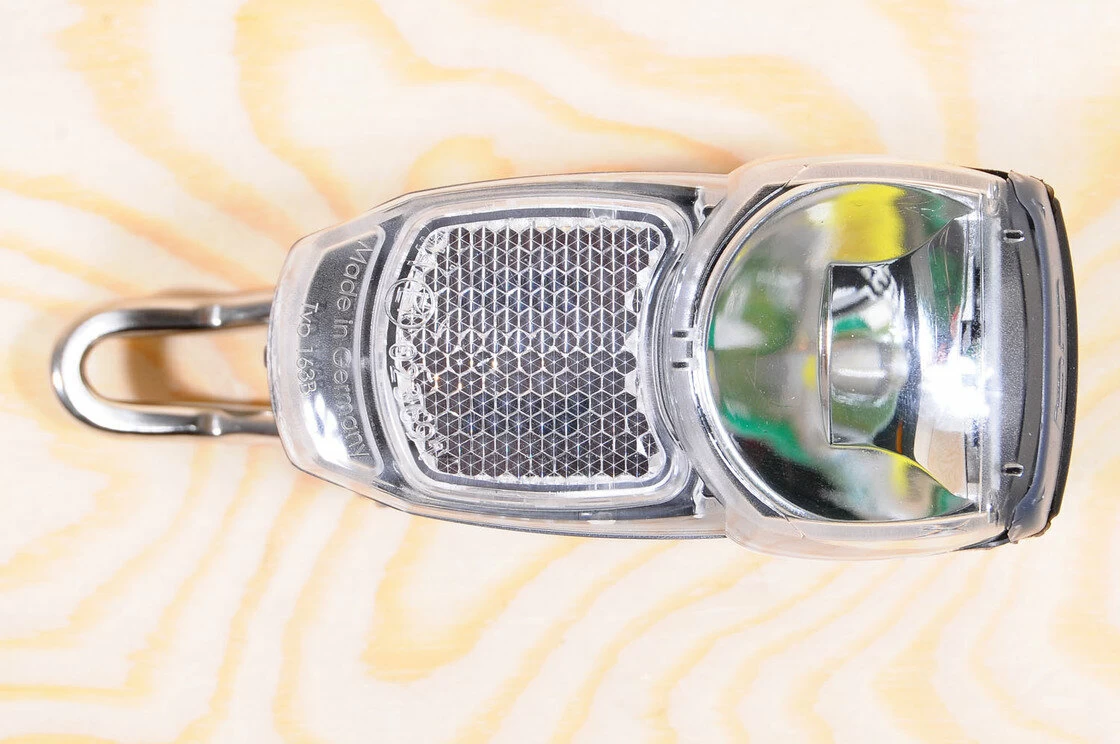 Lampka rowerowa Busch&Muller LUMOTEC IQ Eyro USB