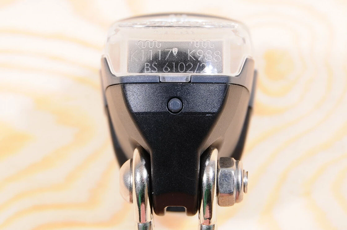 Lampka rowerowa Busch&Muller LUMOTEC IQ Eyro USB