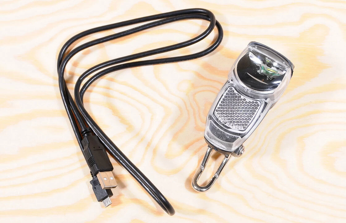 Lampka rowerowa Busch&Muller LUMOTEC IQ Eyro USB