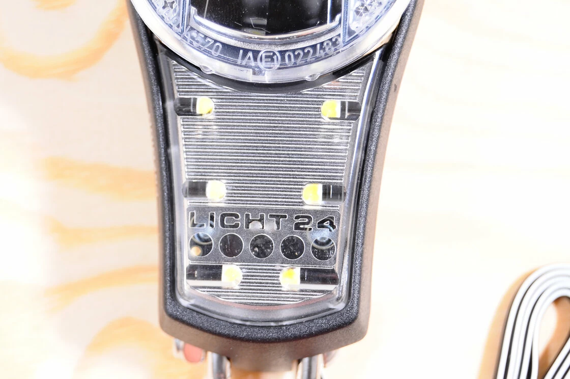 Lampka rowerowa Busch&Muller Lumotec IQ Fly Premium RT Senso Plus