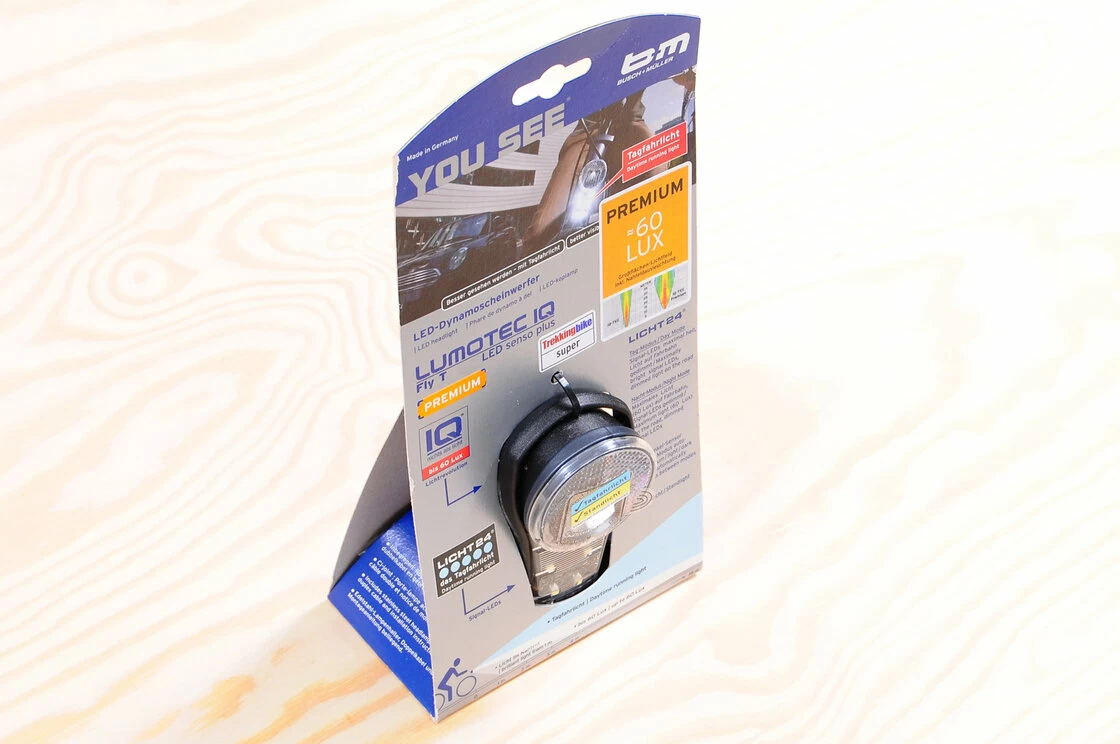 Lampka rowerowa Busch&Muller Lumotec IQ Fly Premium RT Senso Plus