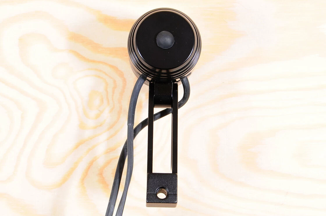 Lampka rowerowa Supernova E3 Triple 2