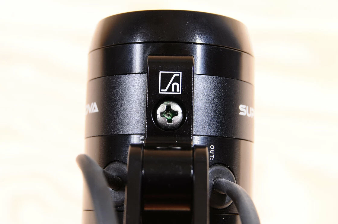 Lampka rowerowa Supernova E3 Triple 2