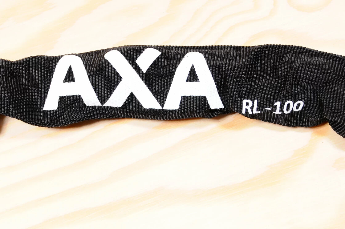 Łańcuch AXA RLC do podkowy AXA + SAKWA