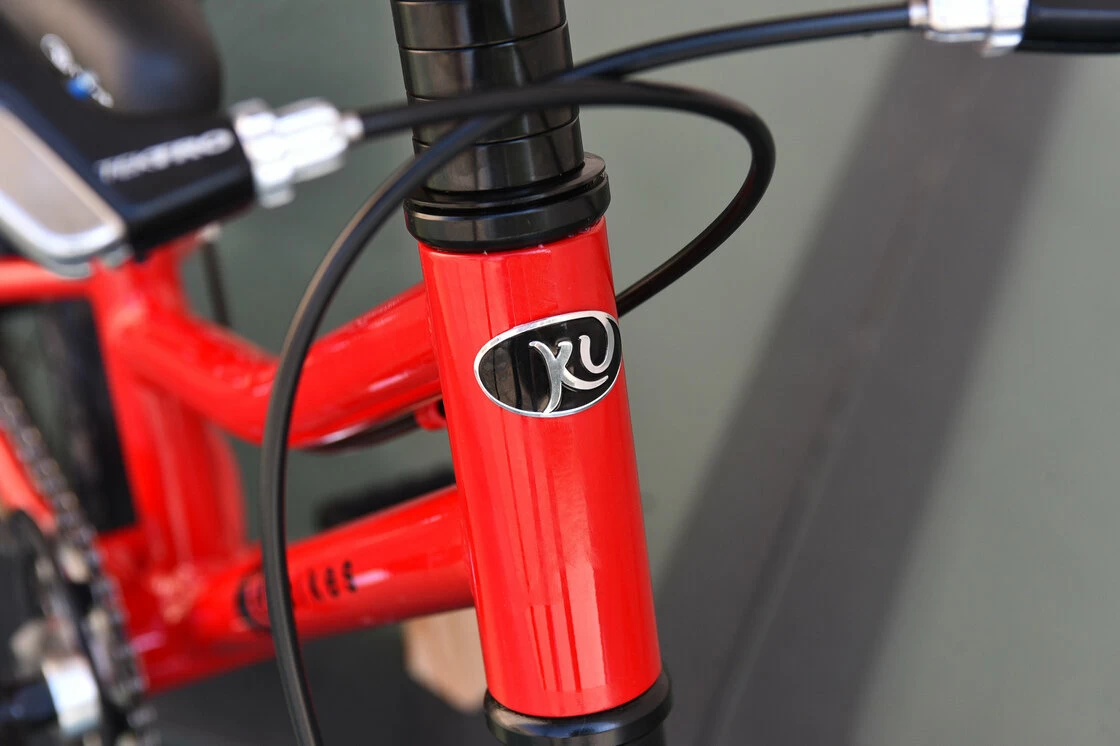 Lekki rower dla dziecka KUbikes 14 Tour czerwony