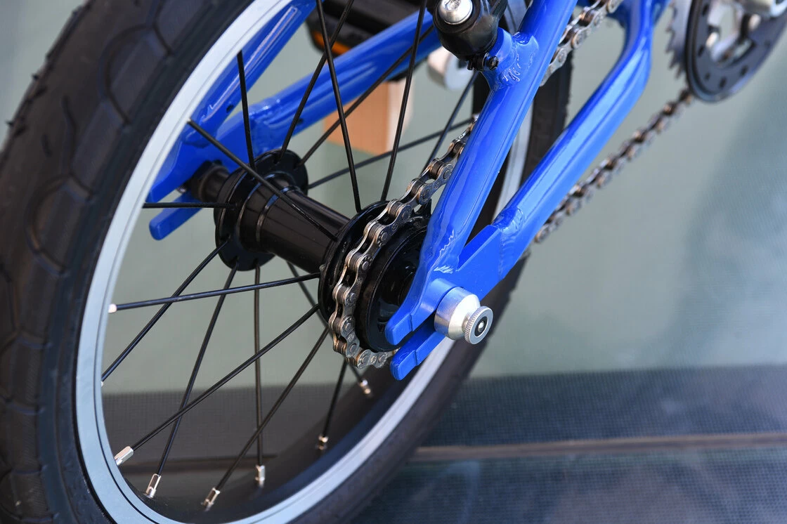 Lekki rower dla dziecka KUbikes 14 Tour niebieski