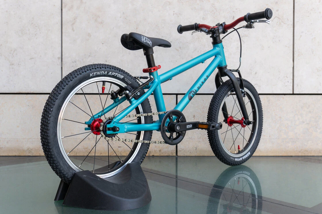Lekki rower dla dziecka KUbikes 16 L MTB Turkus / laser czerwień