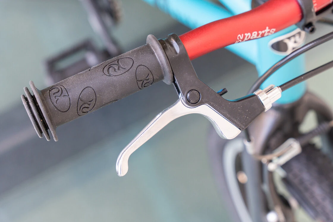 Lekki rower dla dziecka KUbikes 16 L MTB Turkus / laser czerwień