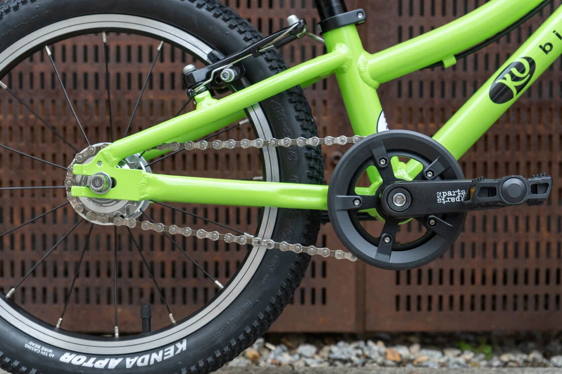 Lekki rower dla dziecka KUbikes 16L AUTO 2 biegi Sturmey Archer Zielony