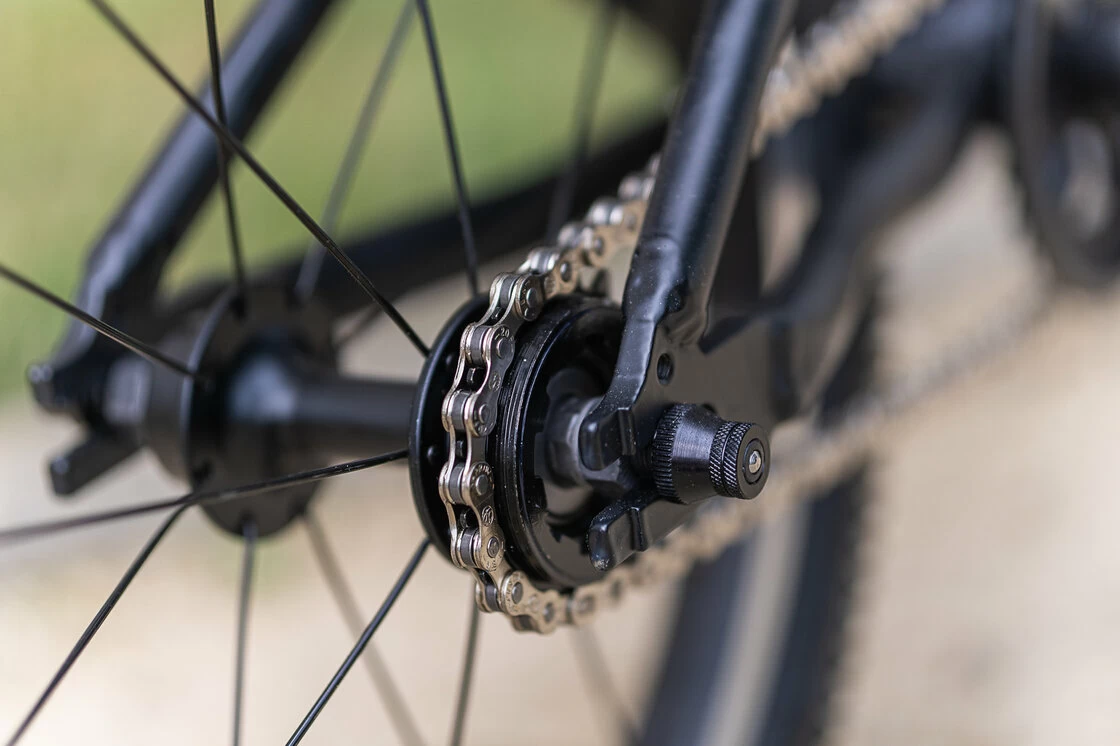 Lekki rower dla dziecka KUbikes 16L MTB Czarny