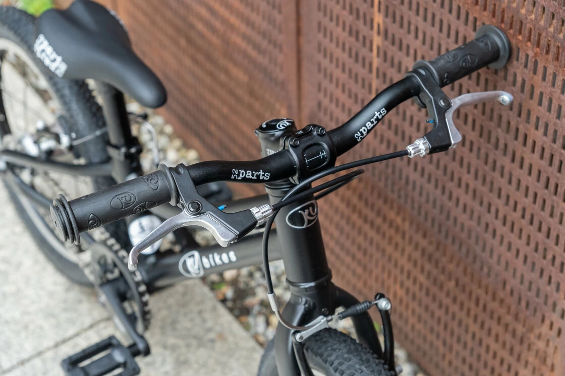 Lekki rower dla dziecka KUbikes 16S AUTO 2 biegi Sturmey Archer