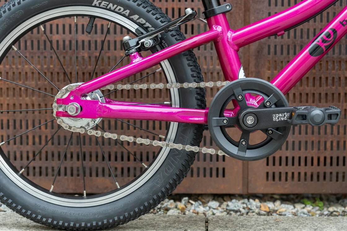 Lekki rower dla dziecka KUbikes 16S AUTO 2 biegi Sturmey Archer Różowy