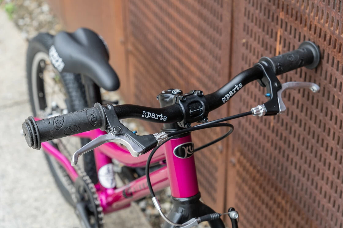 Lekki rower dla dziecka KUbikes 16S AUTO 2 biegi Sturmey Archer Różowy