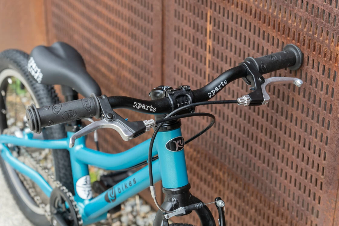 Lekki rower dla dziecka KUbikes 16S AUTO 2 biegi Sturmey Archer Turkus