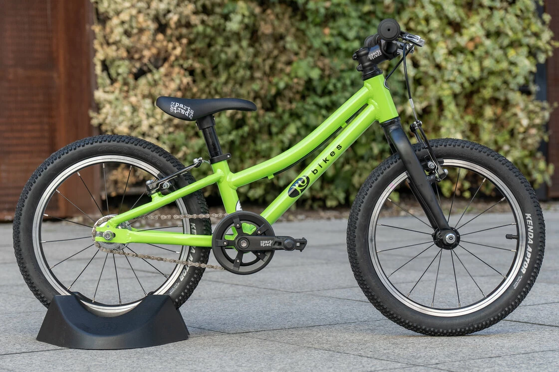 Lekki rower dla dziecka KUbikes 16S AUTO 2 biegi Sturmey Archer Zielony