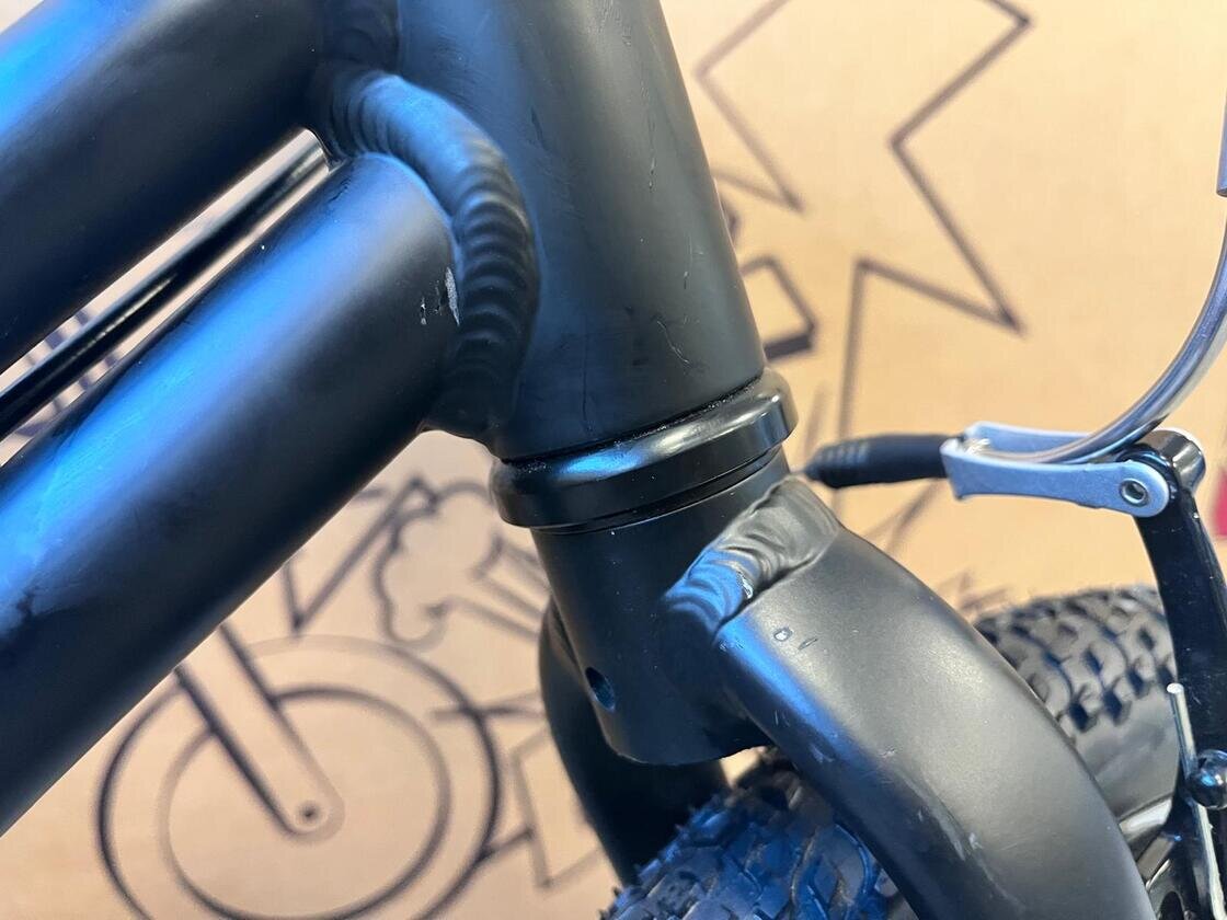 Lekki rower dla dziecka KUbikes 16S MTB Outlet Czarny