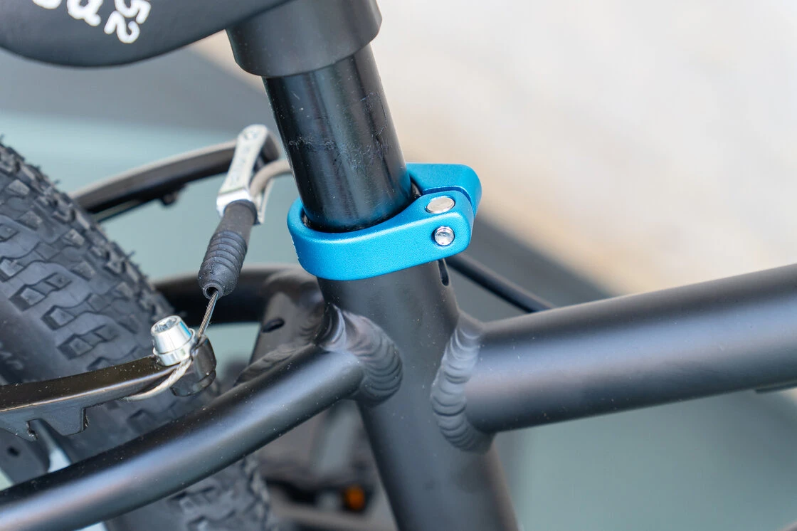 Lekki rower dla dziecka KUbikes 16S MTB Czarny / laser niebieski