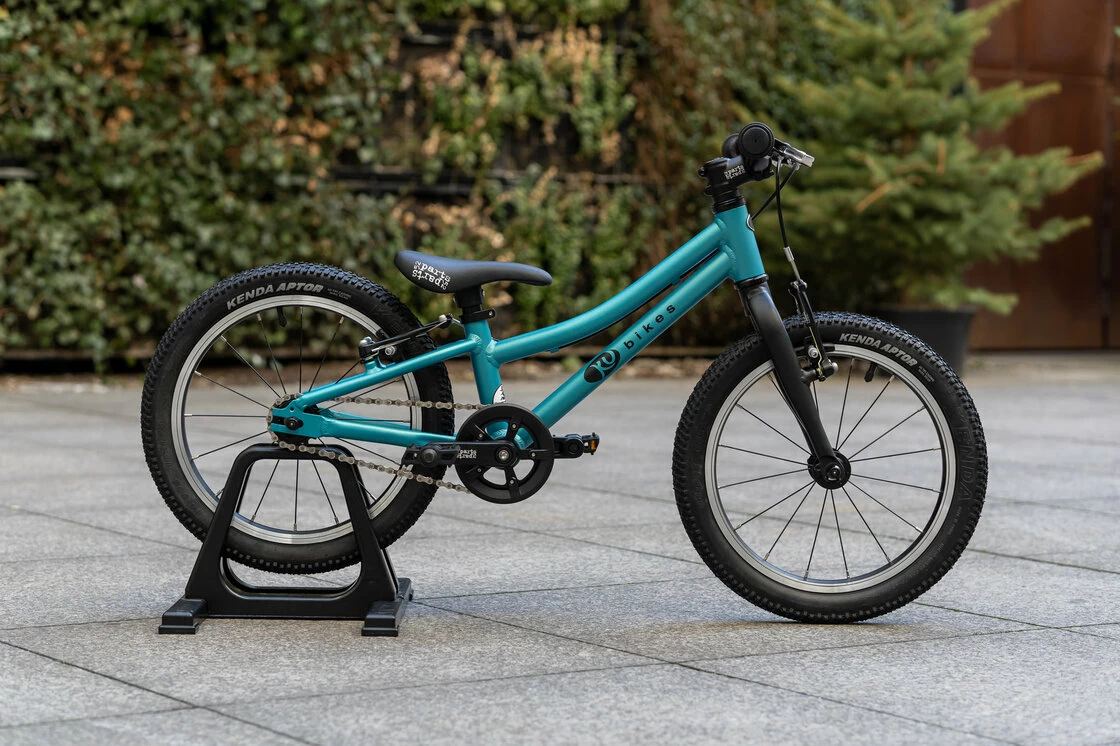 Lekki rower dla dziecka KUbikes 16S MTB